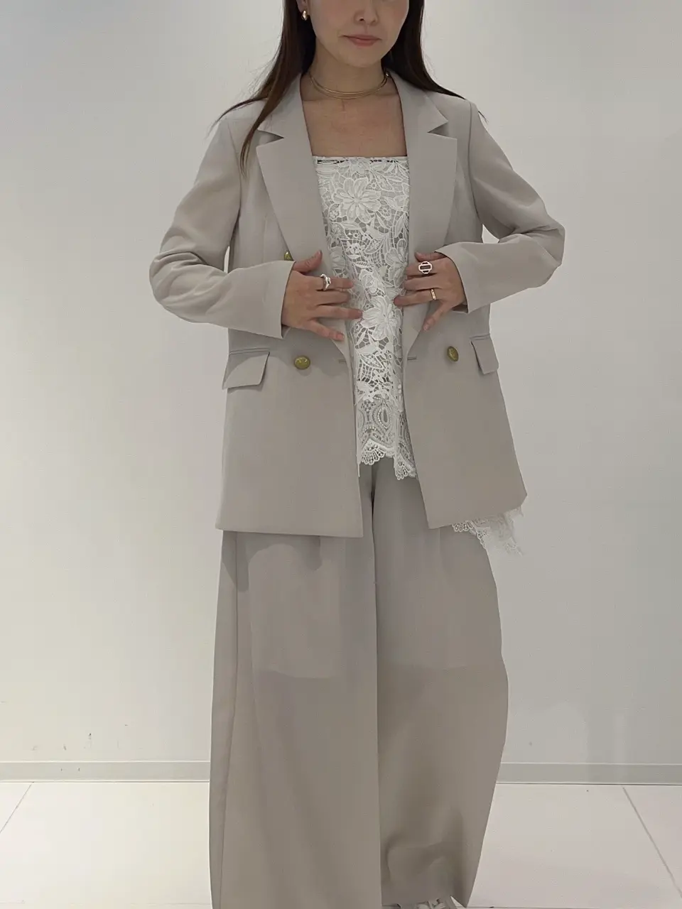 GRACE CONTINENTAL 古川温子 コーディネート画像