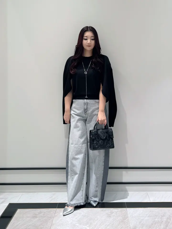 GRACE CONTINENTAL MOMOKO コーディネート画像