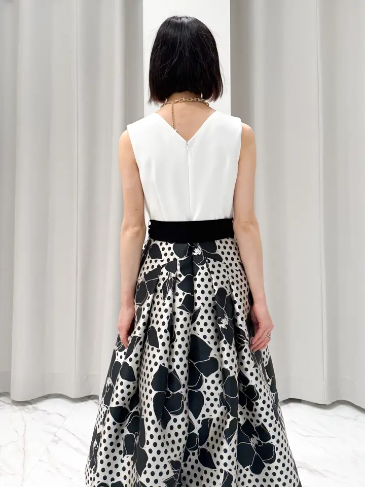 GRACE CONTINENTAL yuri コーディネート画像