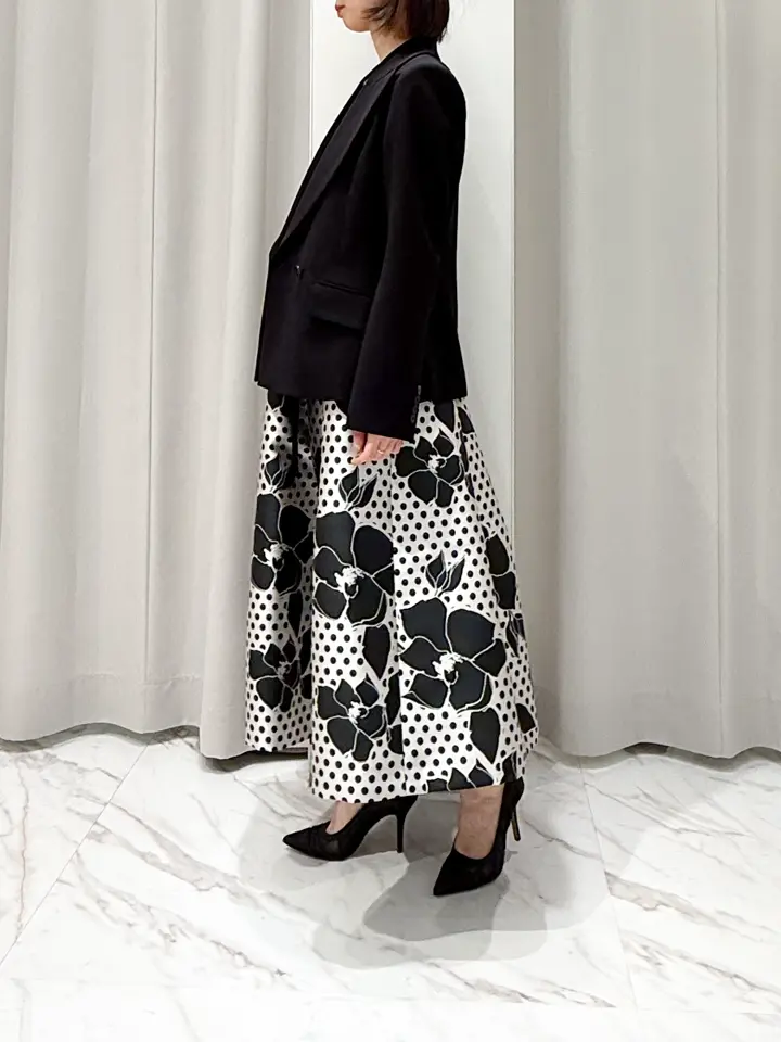 GRACE CONTINENTAL yuri コーディネート画像