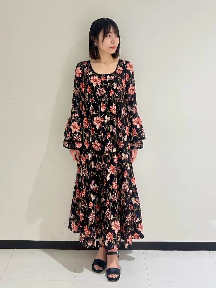 GRACE CONTINENTAL 狩野　珠季 コーディネート画像