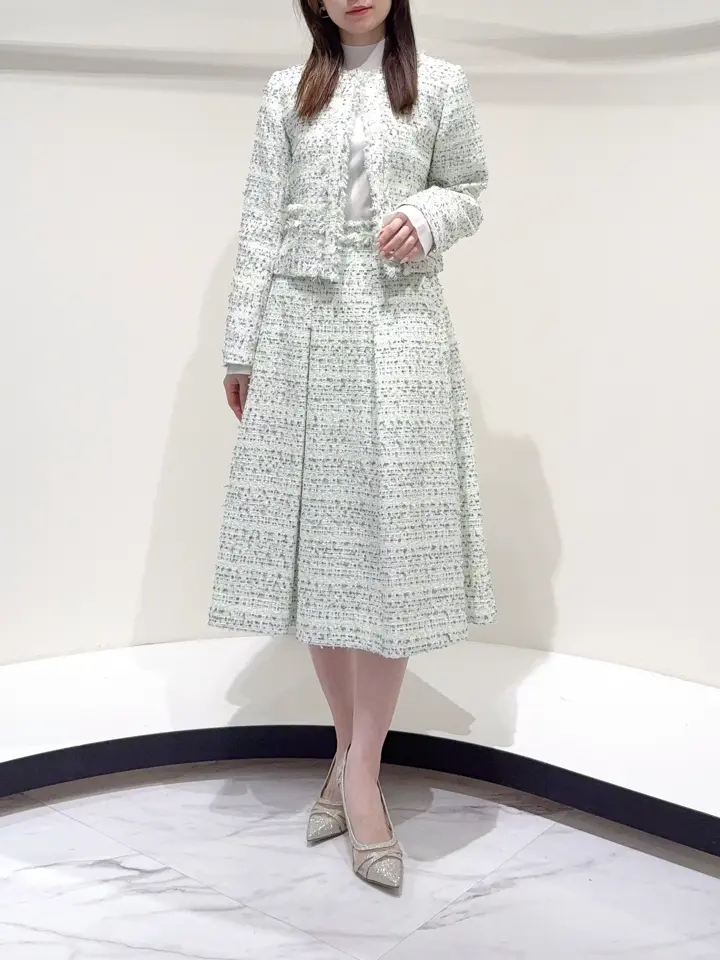 GRACE CONTINENTAL Suzuka コーディネート画像