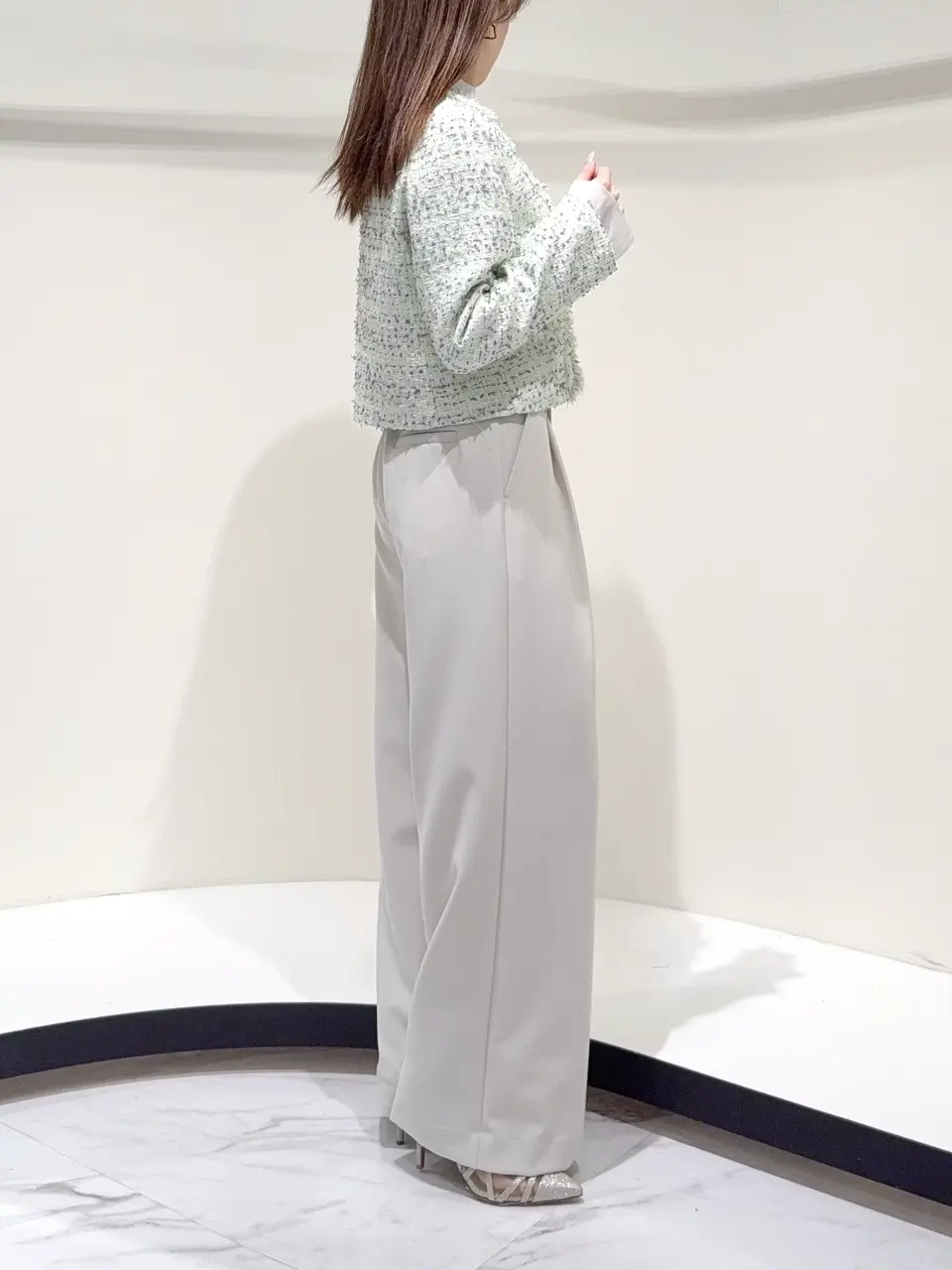 GRACE CONTINENTAL Suzuka コーディネート画像