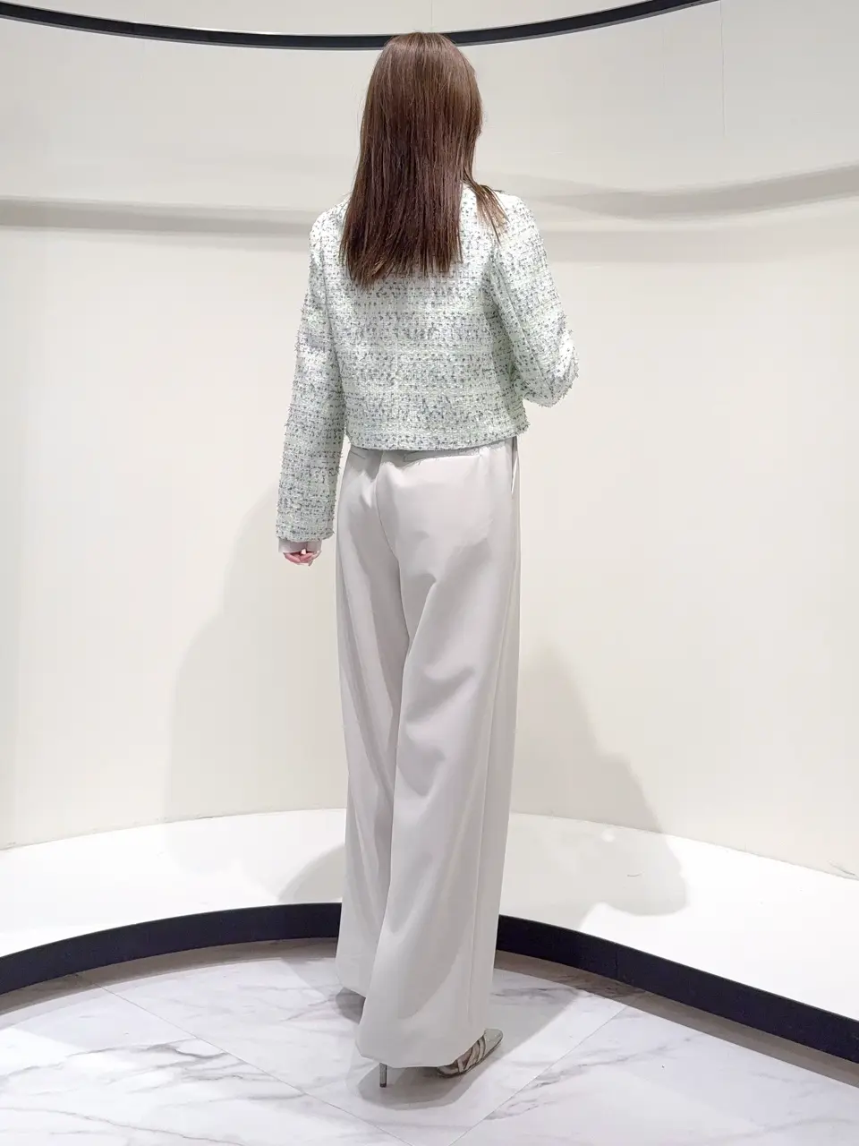 GRACE CONTINENTAL Suzuka コーディネート画像