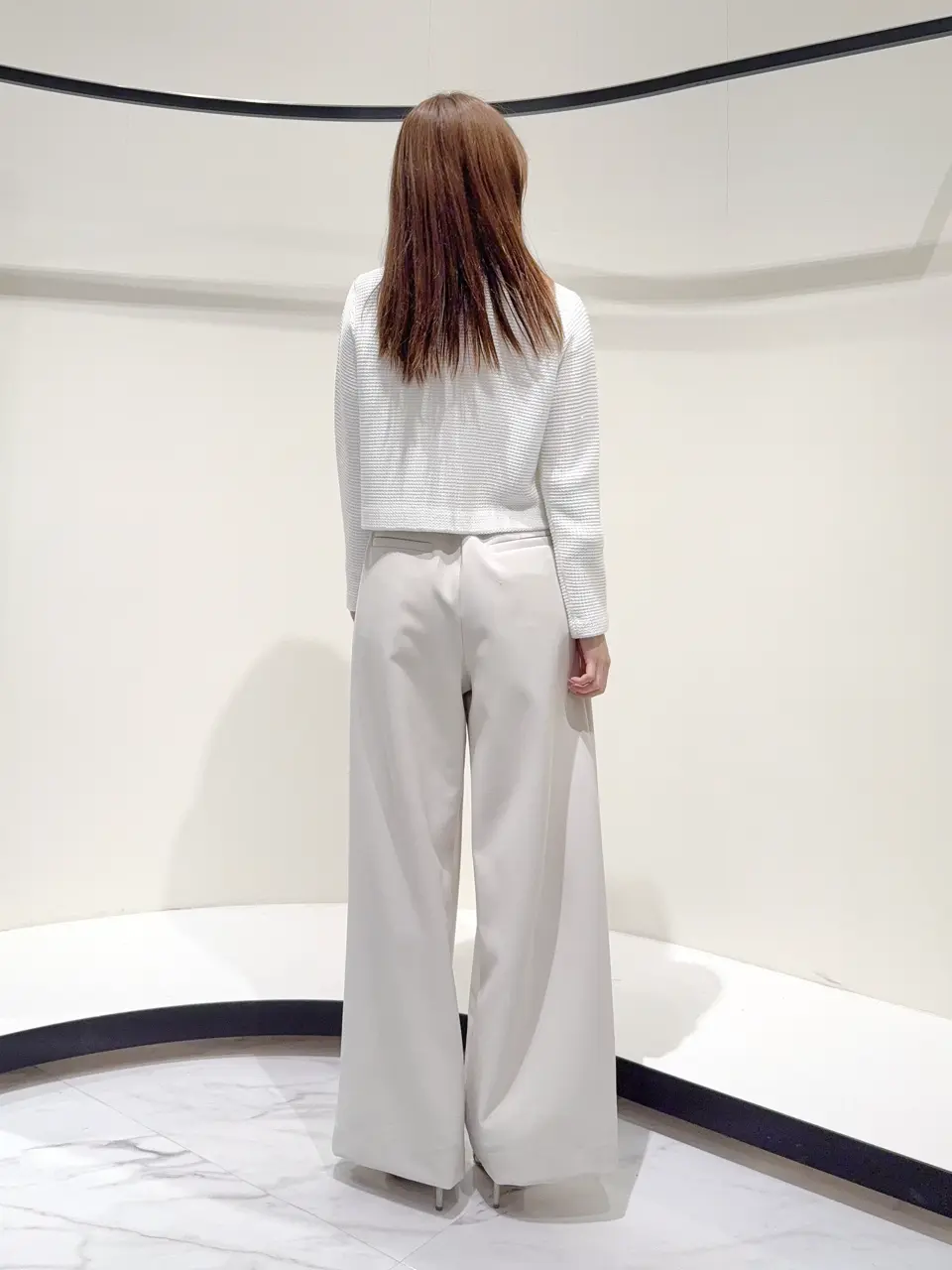 GRACE CONTINENTAL Suzuka コーディネート画像