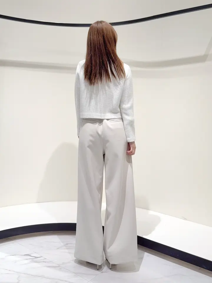 GRACE CONTINENTAL Suzuka コーディネート画像