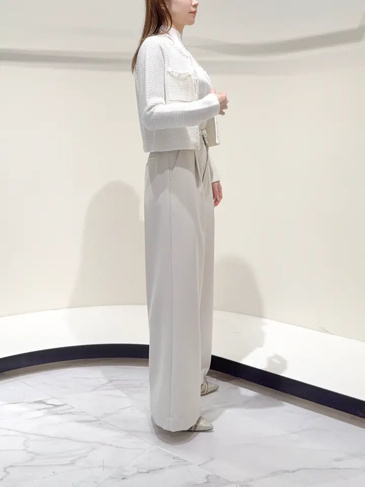 GRACE CONTINENTAL Suzuka コーディネート画像