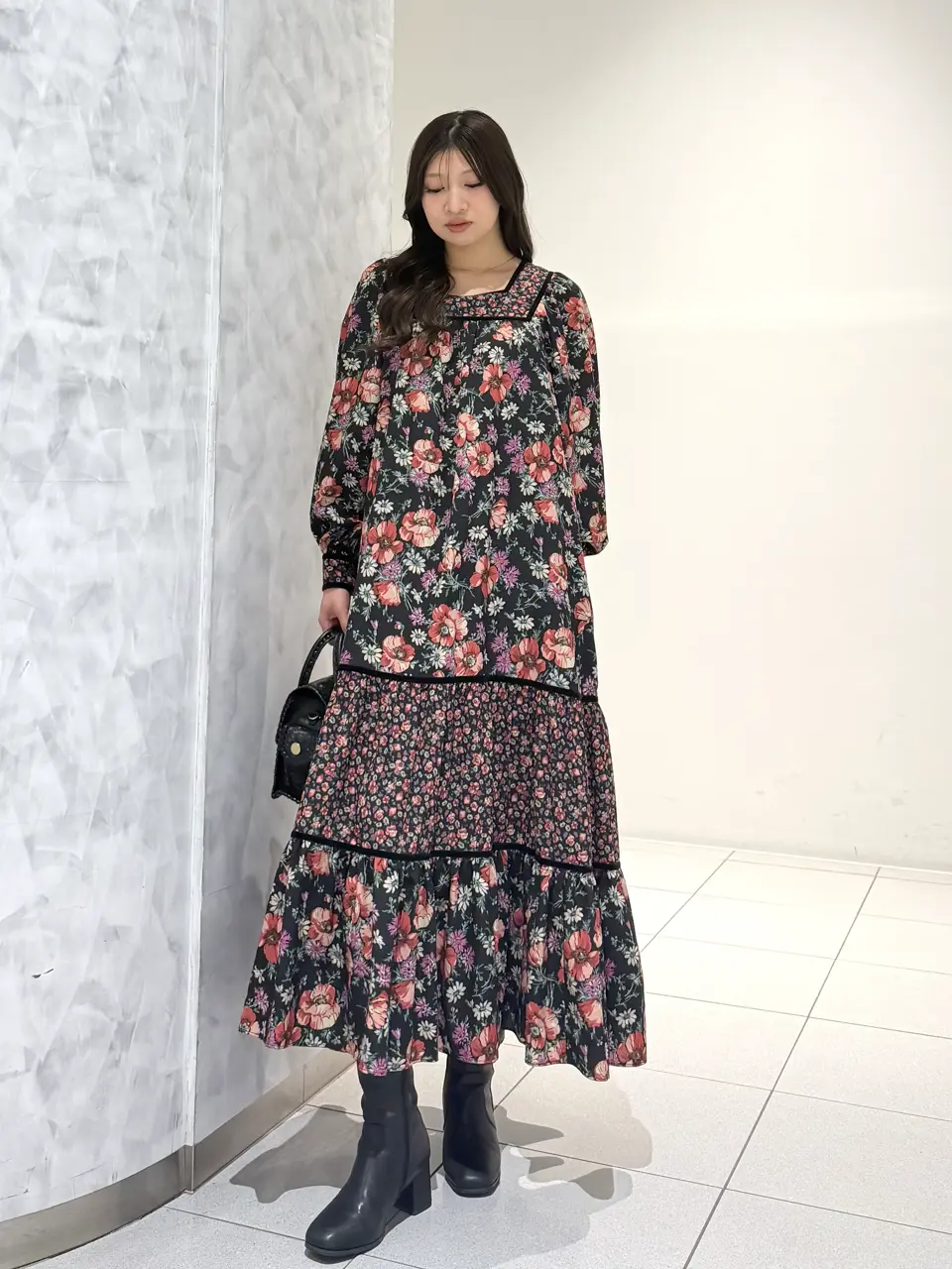 GRACE CONTINENTAL momo コーディネート画像