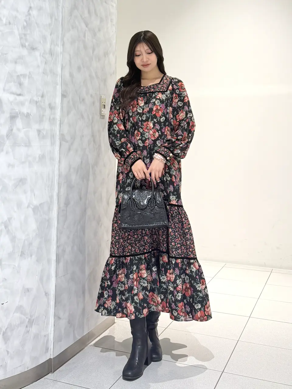 GRACE CONTINENTAL momo コーディネート画像