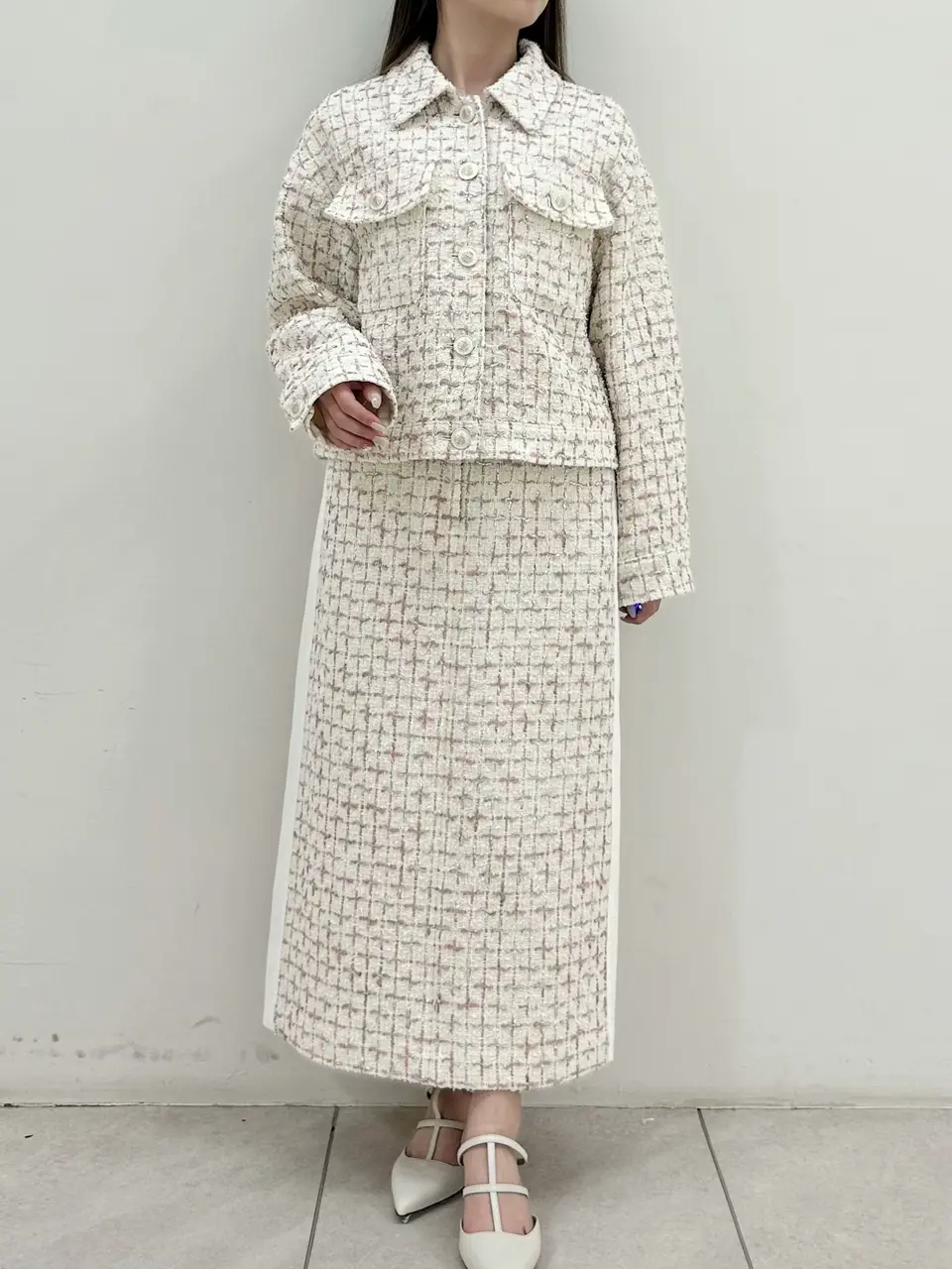 GRACE CONTINENTAL Miu Akamatsu コーディネート画像