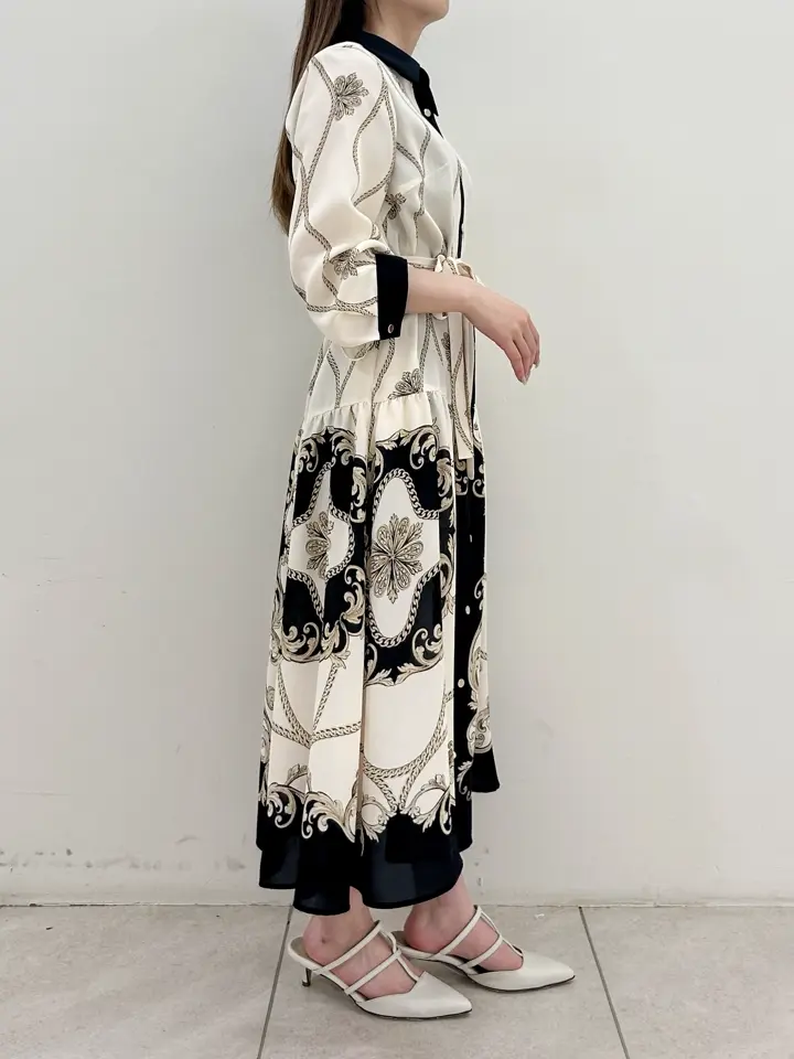 GRACE CONTINENTAL Miu Akamatsu コーディネート画像