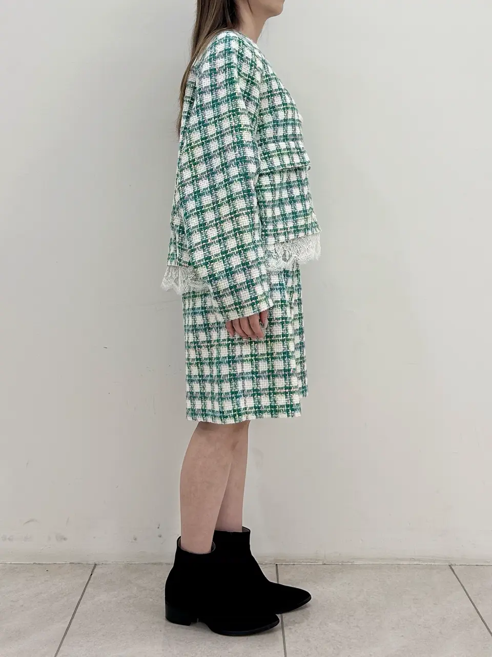 GRACE CONTINENTAL Miu Akamatsu コーディネート画像