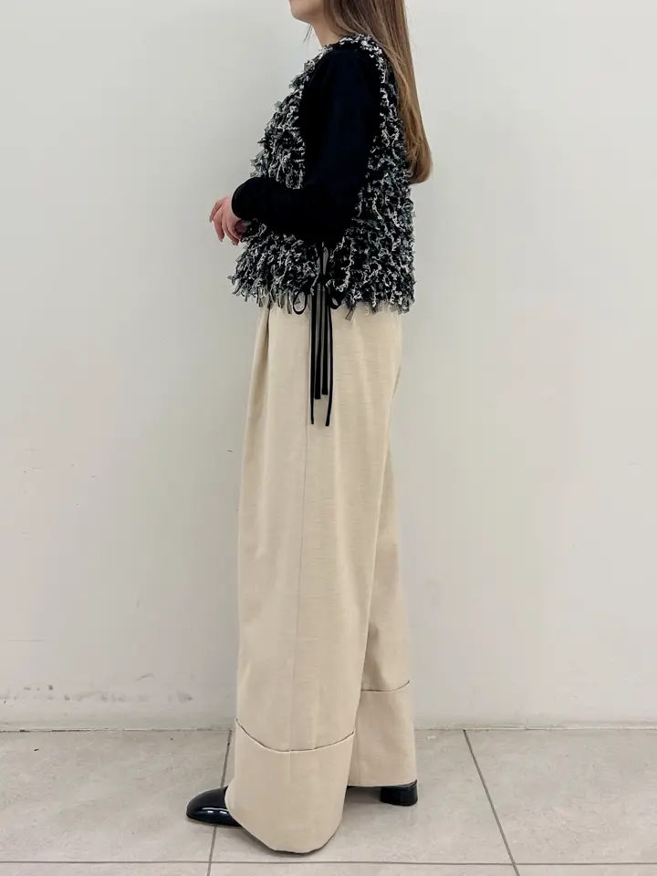 GRACE CONTINENTAL Miu Akamatsu コーディネート画像