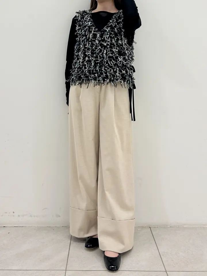 GRACE CONTINENTAL Miu Akamatsu コーディネート画像