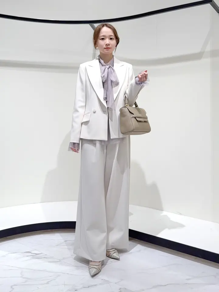 GRACE CONTINENTAL Suzuka コーディネート画像