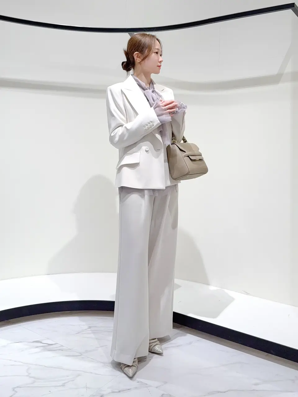 GRACE CONTINENTAL Suzuka コーディネート画像