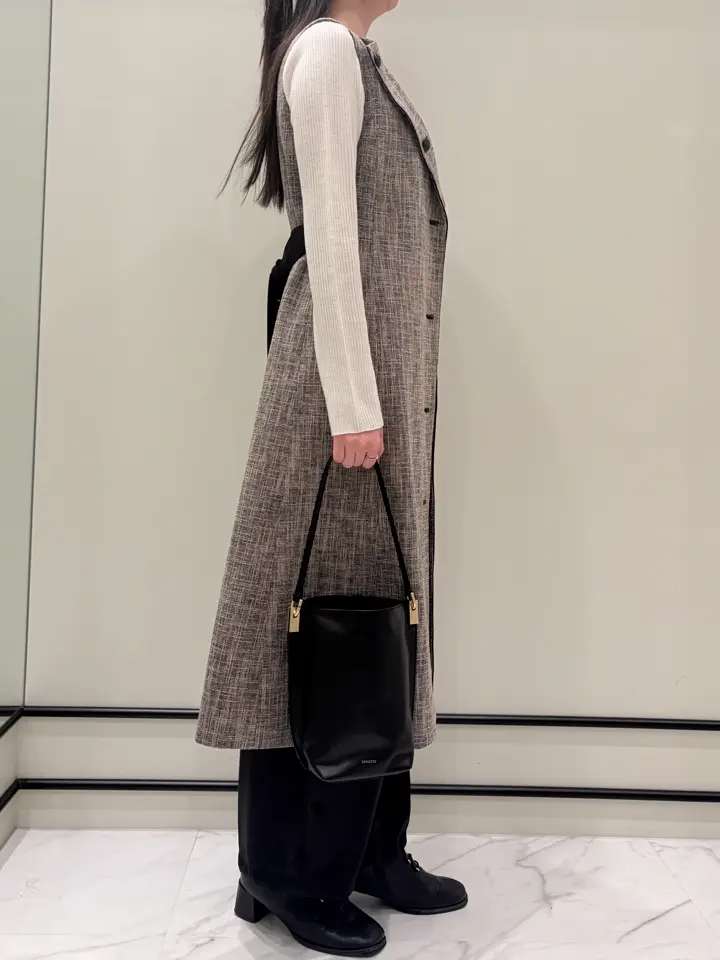 GRACE CONTINENTAL Hotei コーディネート画像