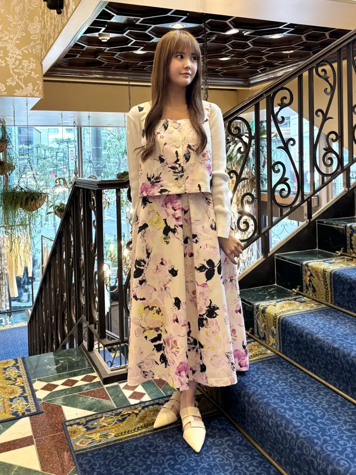 GRACE CONTINENTAL adachi miyuki コーディネート画像