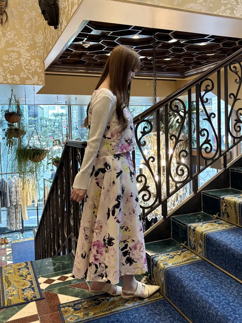 GRACE CONTINENTAL adachi miyuki コーディネート画像