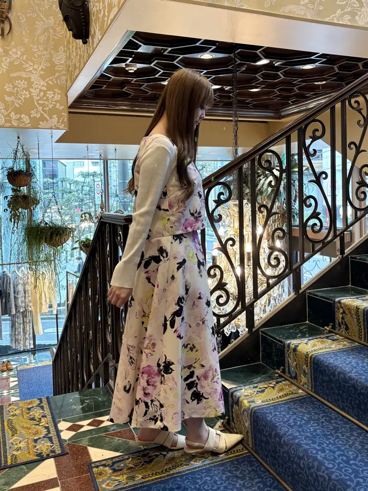 GRACE CONTINENTAL adachi miyuki コーディネート画像