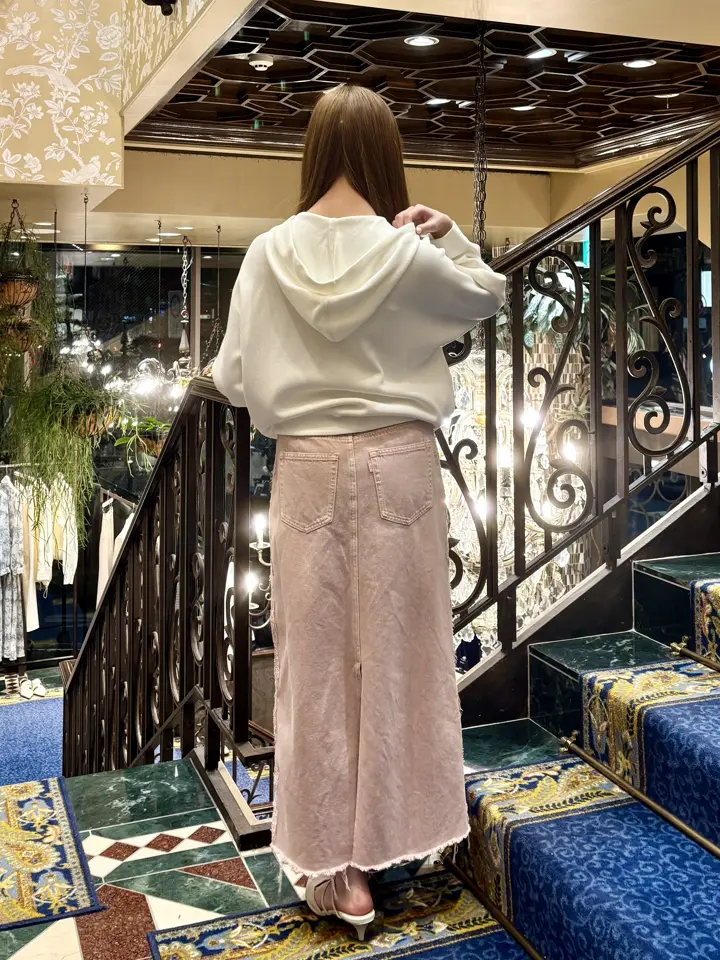 GRACE CONTINENTAL adachi miyuki コーディネート画像