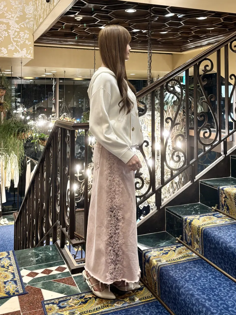 GRACE CONTINENTAL adachi miyuki コーディネート画像