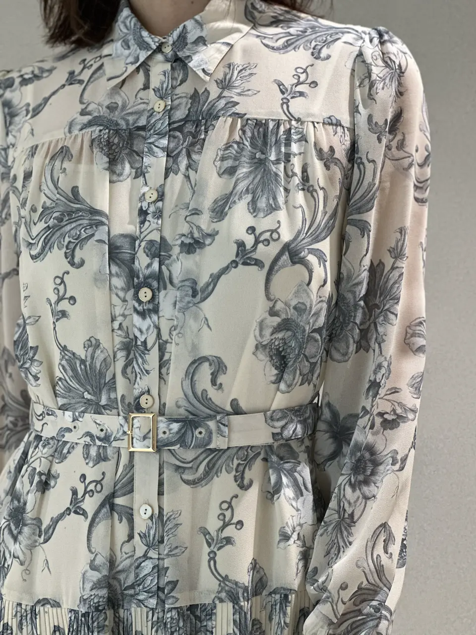 GRACE CONTINENTAL Kogane. コーディネート画像