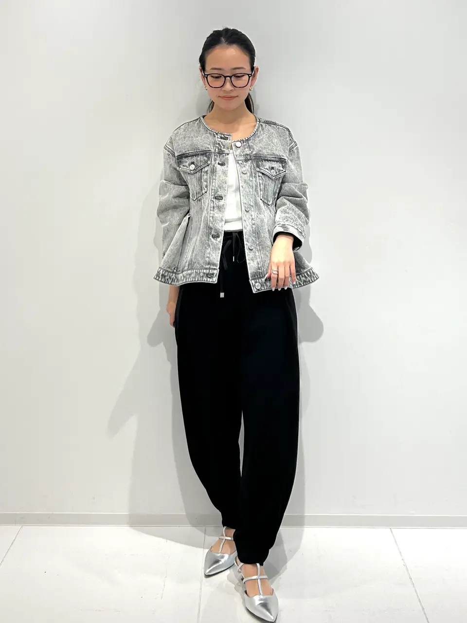  ERINA KATO コーディネート画像