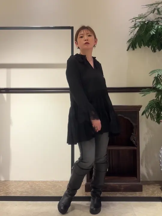 GRACE CONTINENTAL N.YURI コーディネート画像