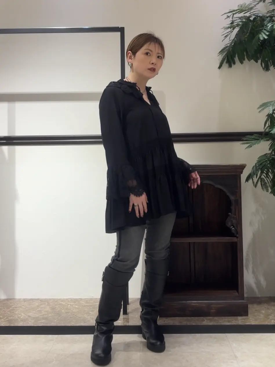 GRACE CONTINENTAL N.YURI コーディネート画像