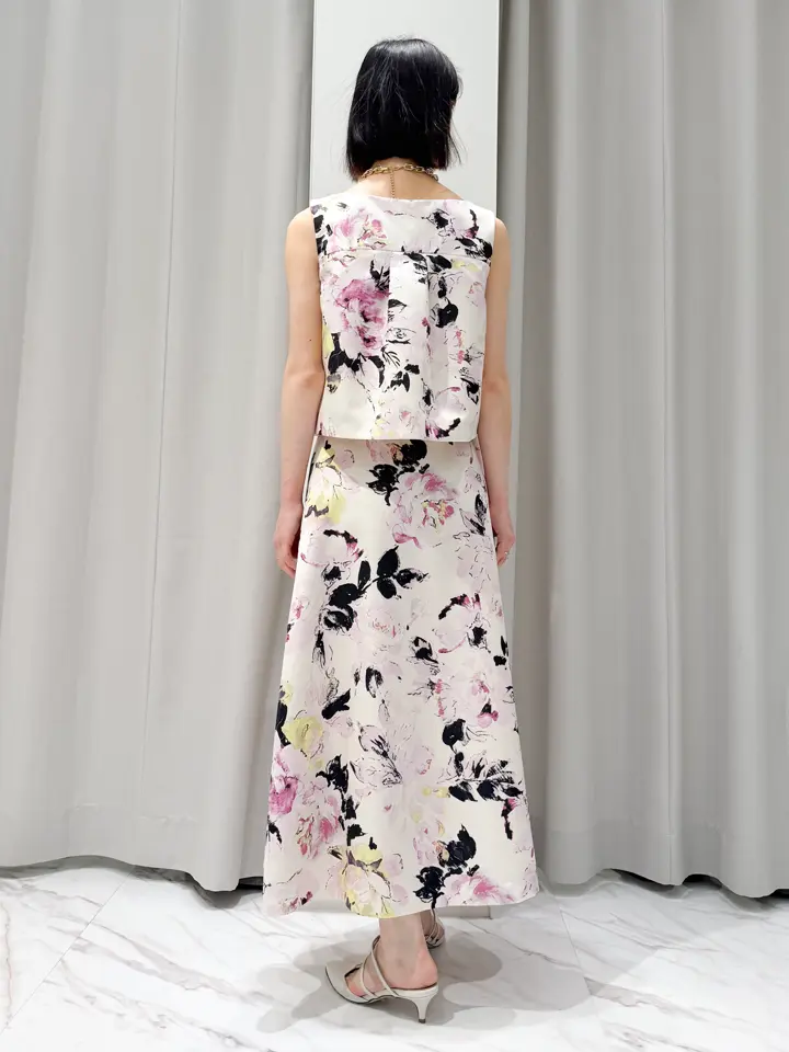 GRACE CONTINENTAL yuri コーディネート画像