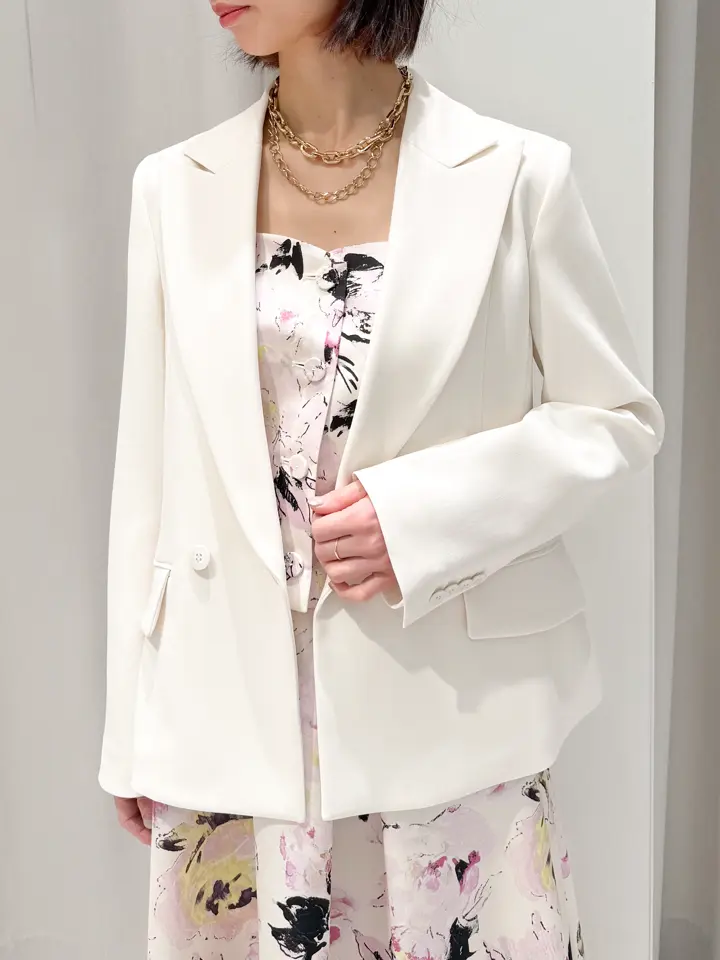 GRACE CONTINENTAL yuri コーディネート画像