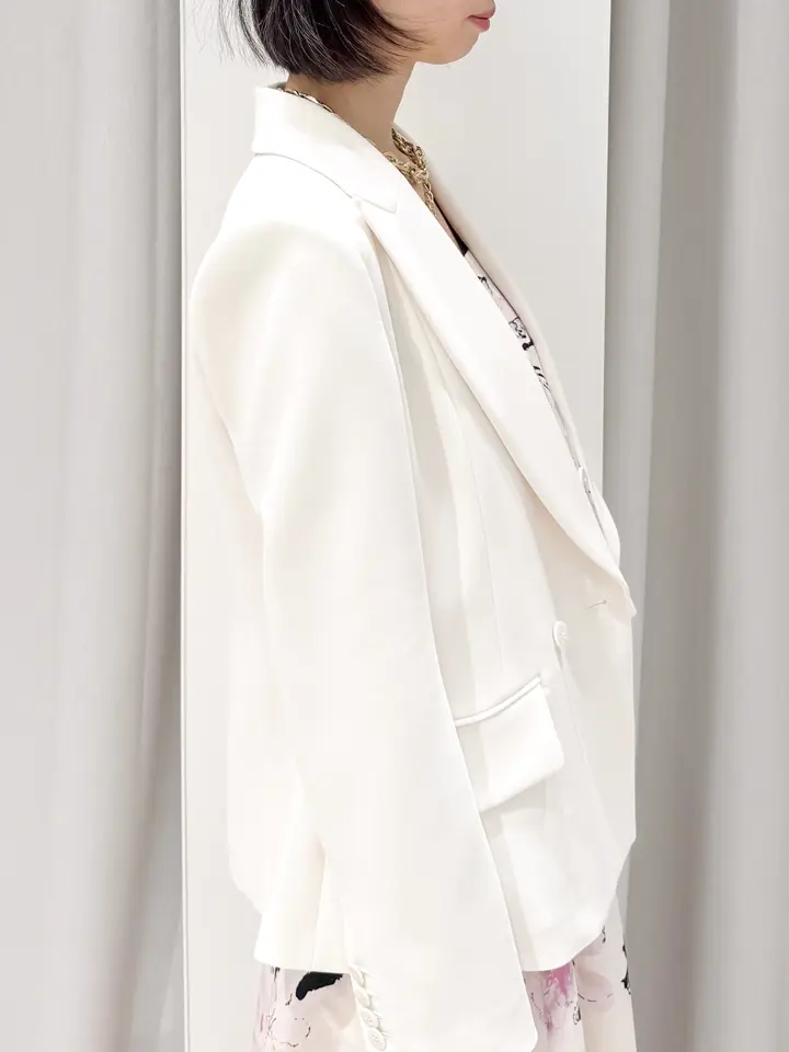 GRACE CONTINENTAL yuri コーディネート画像