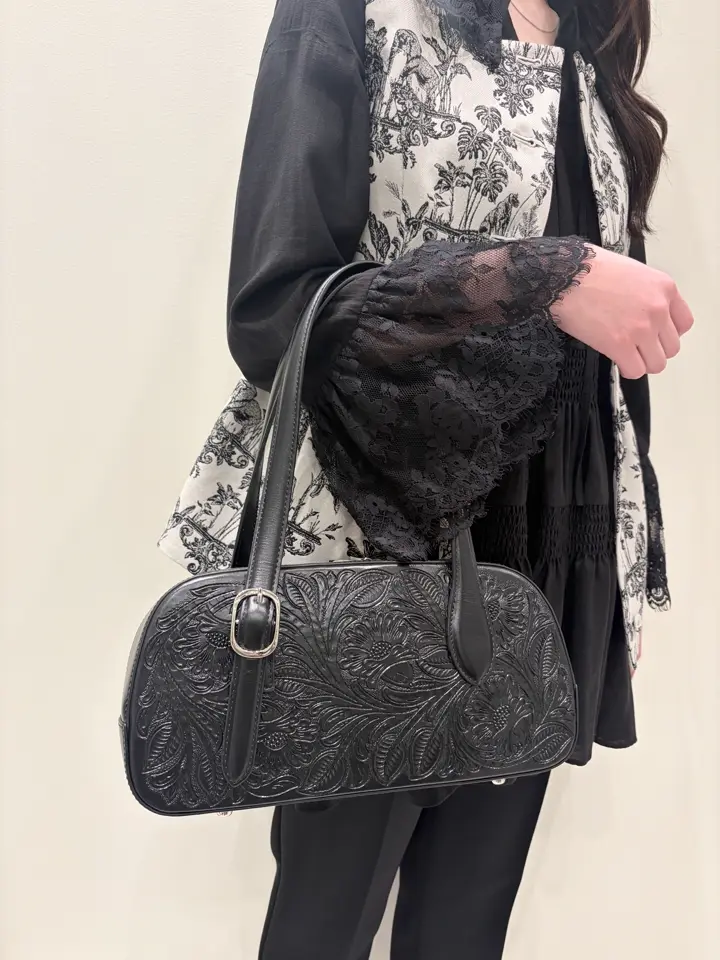 GRACE CONTINENTAL Hotei コーディネート画像