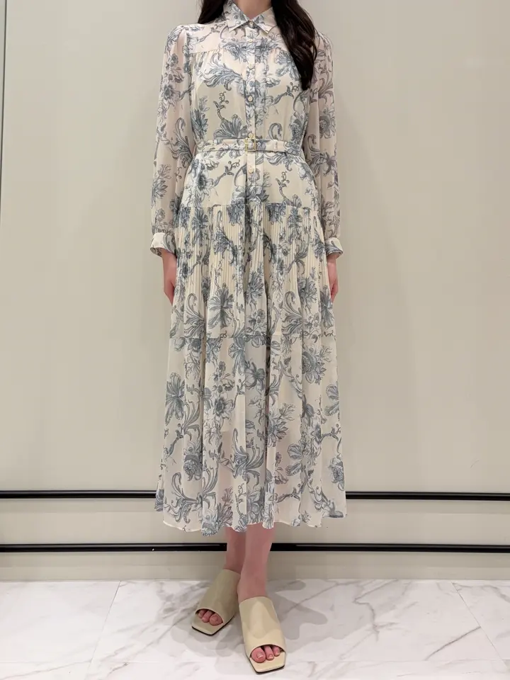 GRACE CONTINENTAL Hotei コーディネート画像