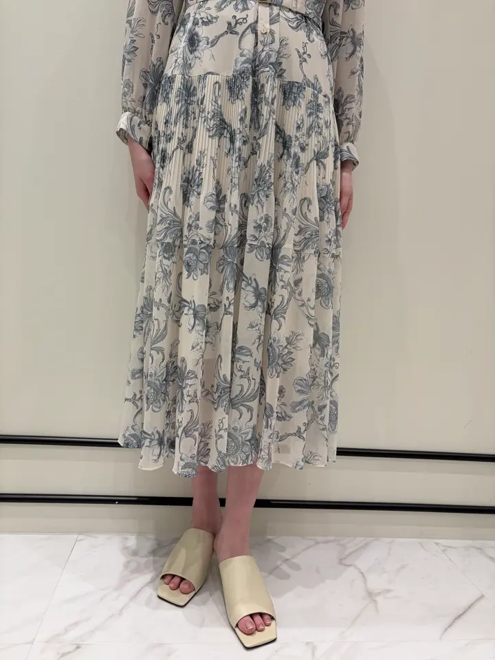 GRACE CONTINENTAL Hotei コーディネート画像