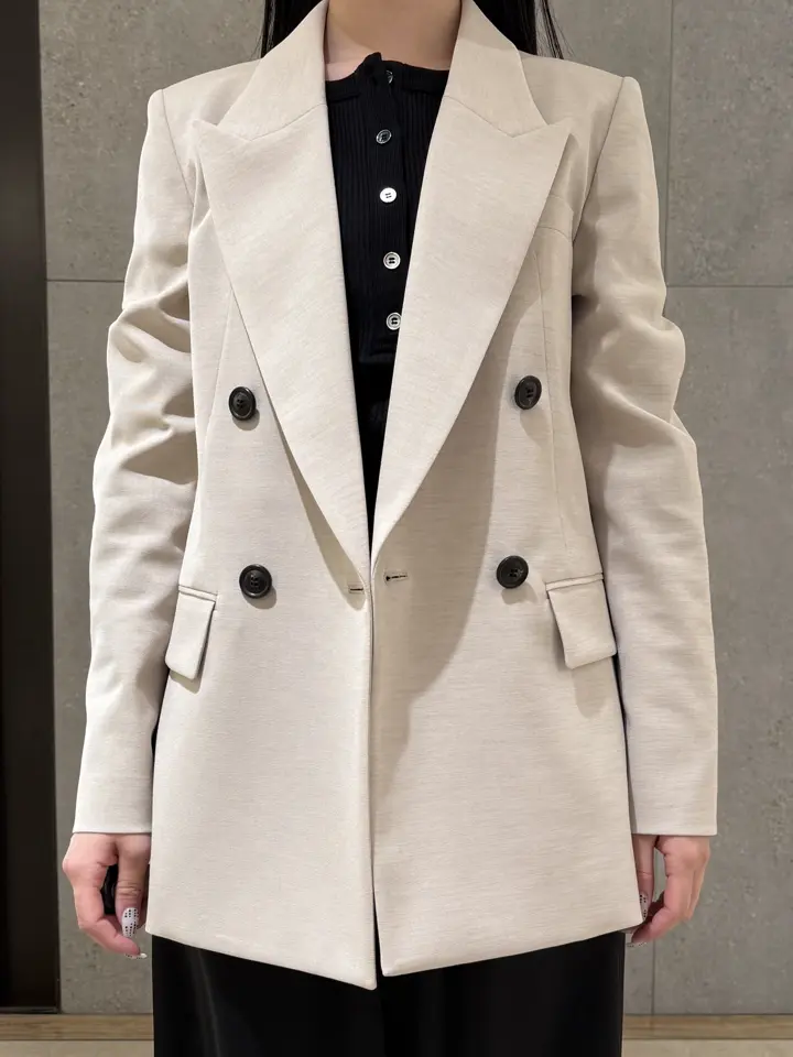 GRACE CONTINENTAL anri コーディネート画像