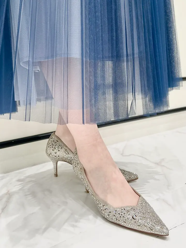 GRACE CONTINENTAL Wakazono コーディネート画像