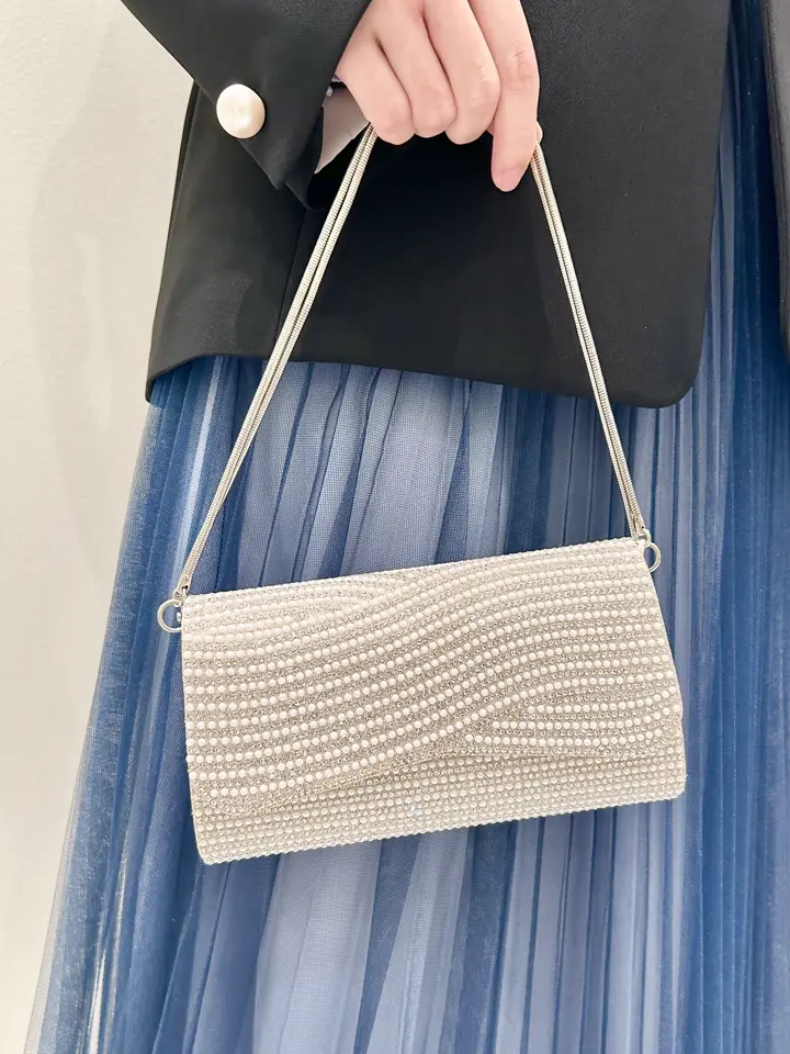 GRACE CONTINENTAL Wakazono コーディネート画像