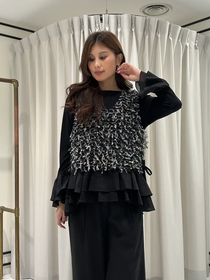 GRACE CONTINENTAL 志田　悠 コーディネート画像