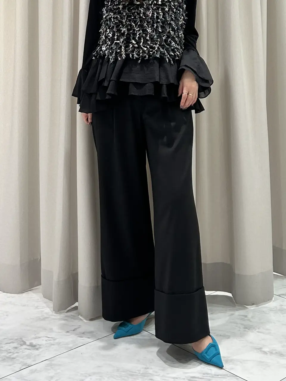 GRACE CONTINENTAL 志田　悠 コーディネート画像