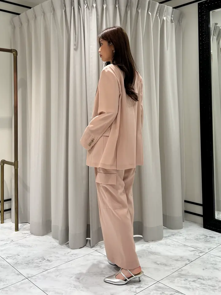 GRACE CONTINENTAL 志田　悠 コーディネート画像