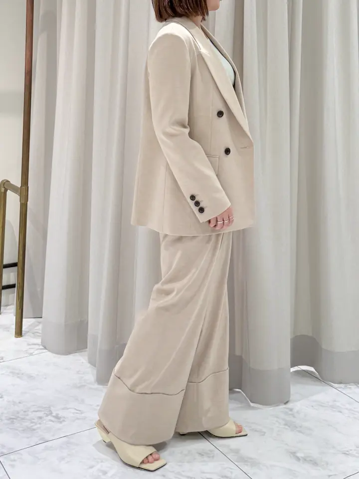 GRACE CONTINENTAL Adachi コーディネート画像