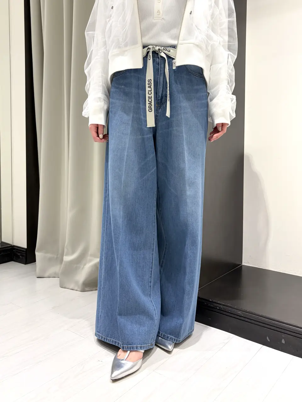 GRACE CONTINENTAL kobayashi コーディネート画像