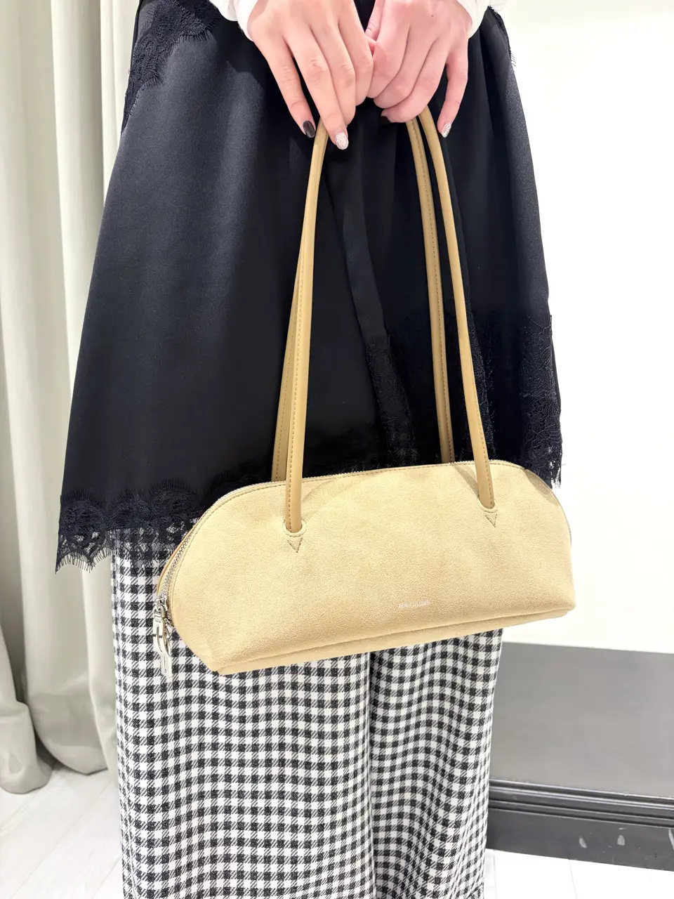 GRACE CONTINENTAL kobayashi コーディネート画像