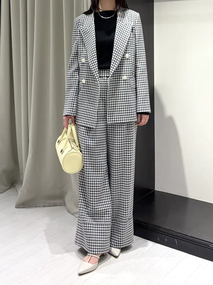 GRACE CONTINENTAL kobayashi コーディネート画像