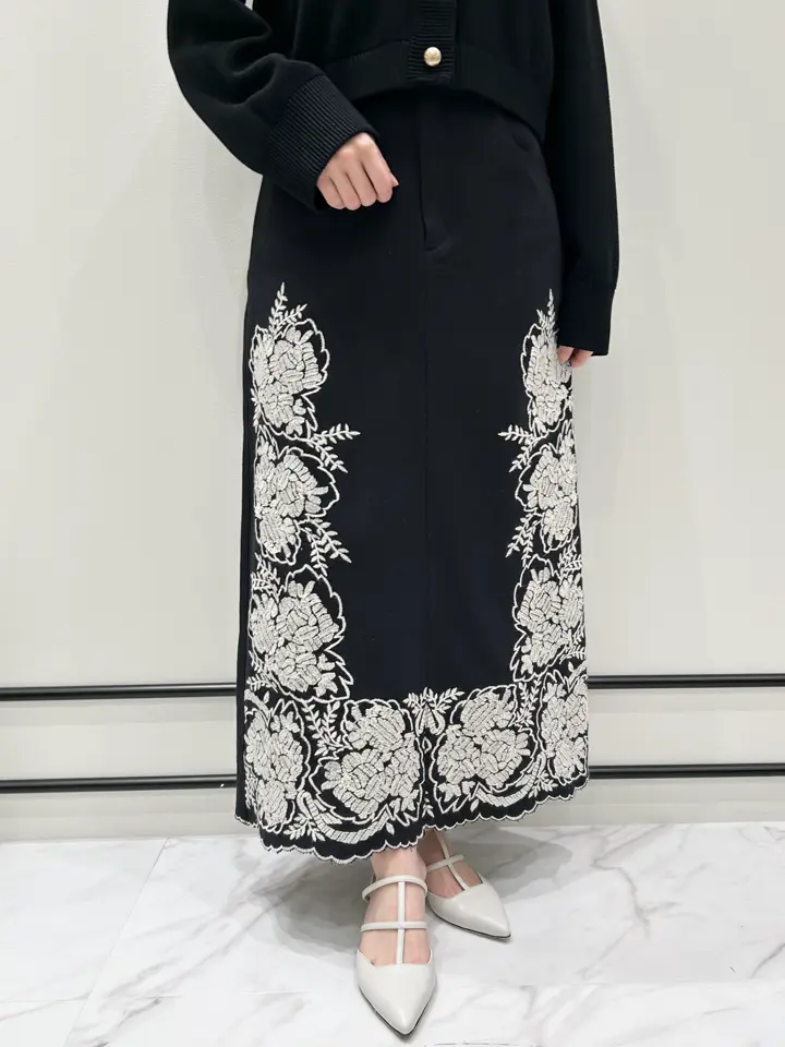 GRACE CONTINENTAL Wakazono コーディネート画像