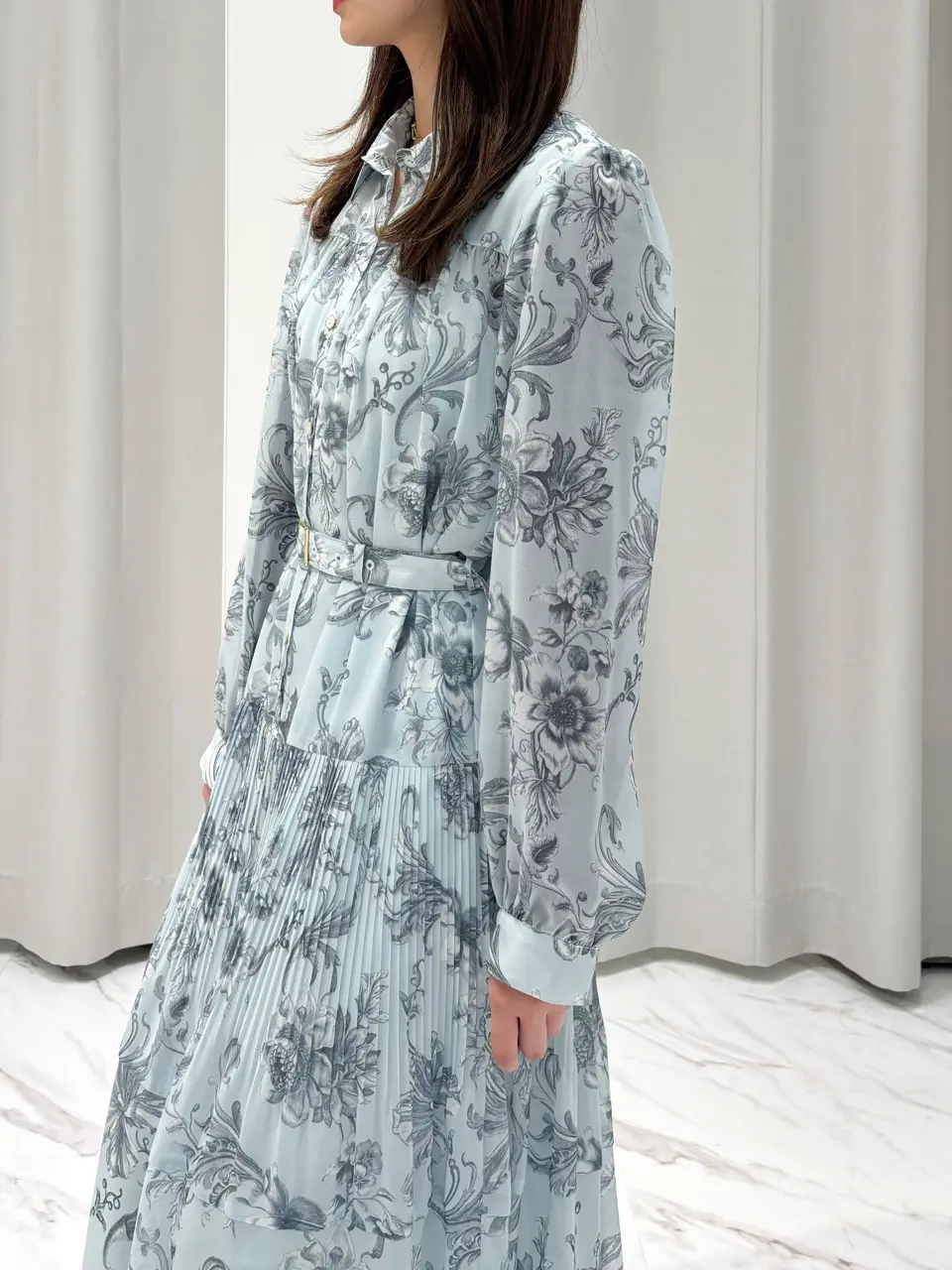 GRACE CONTINENTAL 山﨑 茉以 コーディネート画像