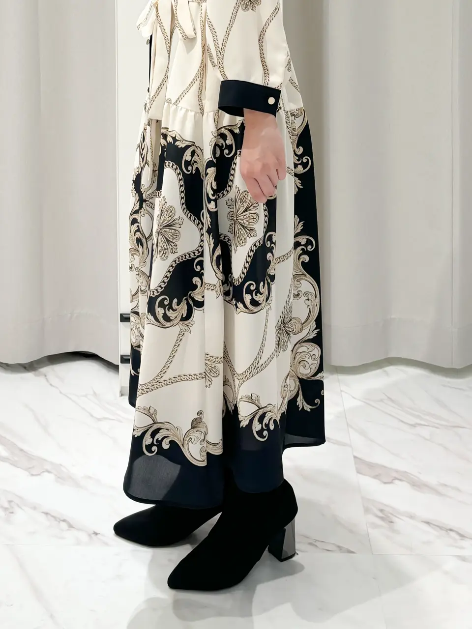 GRACE CONTINENTAL 山﨑 茉以 コーディネート画像