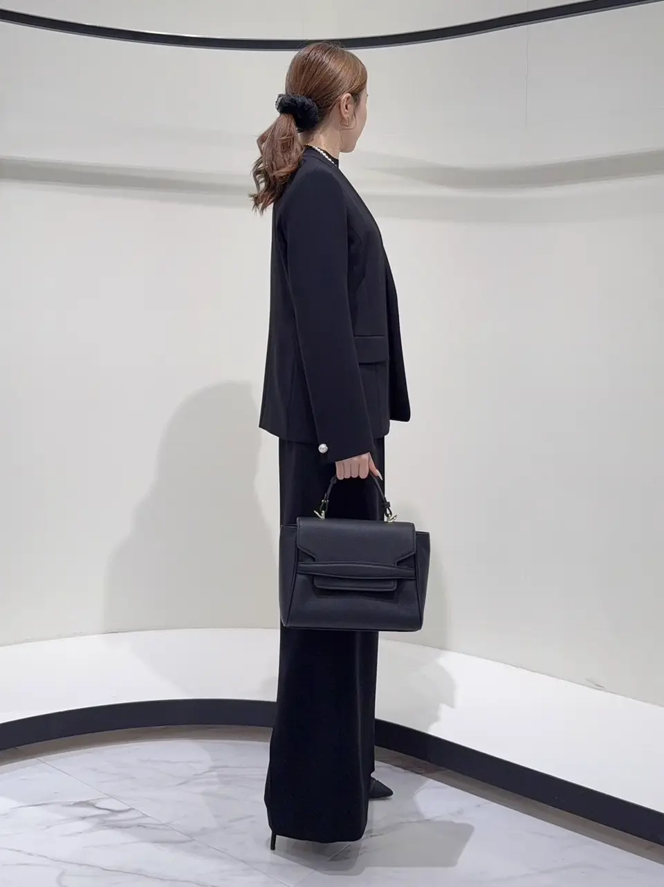 GRACE CONTINENTAL Suzuka コーディネート画像